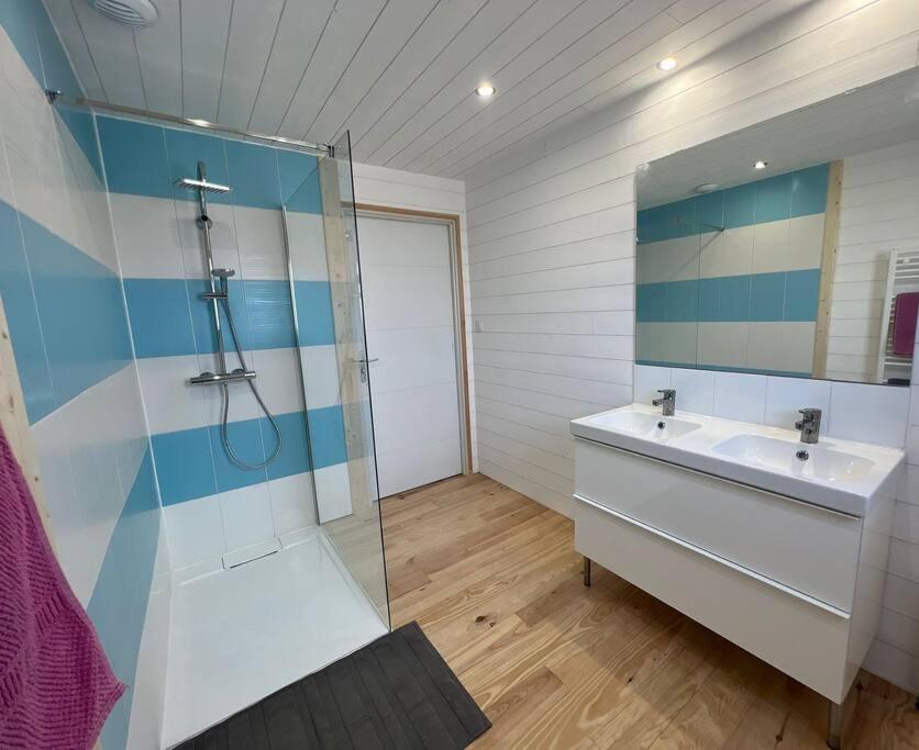 Holiday home Le Des Genets